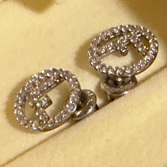 Preloved FENDI Pierced Petite Silver Earrings w/Crystals - Picture 11 of 12